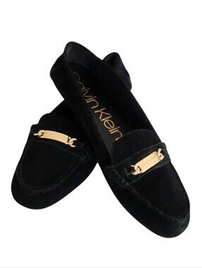 CALVIN KLEIN Lunasi Black Suede Driving Shoes Loafers w/Gold Logo Plaque Sz 10